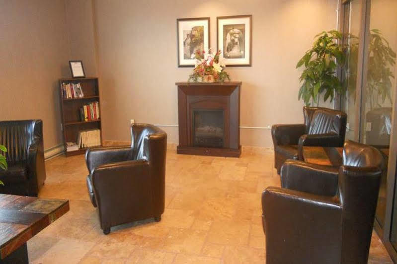 Days Inn By Wyndham Niagara Falls Lundys Lane ภายนอก รูปภาพ